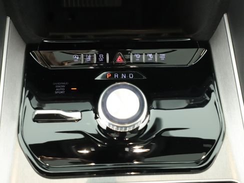 New 2026 Jeep Grand Wagoneer image 22