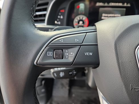 Used 2021 Audi Q7 3.0T Premium Plus image 23