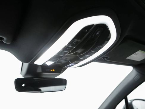 New 2026 Porsche Macan S AWD/4WD image 33