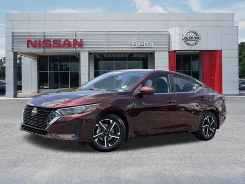 Certified 2025 Nissan Sentra SV FWD image 1