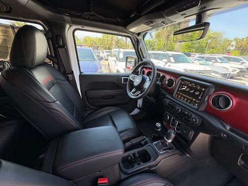 Used 2023 Jeep Wrangler Unlimited Rubicon w/ Xtreme 35 Tire Package AWD/4WD image 25