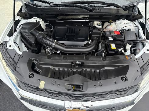 Used 2025 Chevrolet Blazer LT image 27