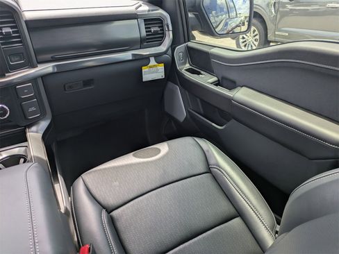 New 2025 Ford F150 Lariat w/ Equipment Group 502A High image 19