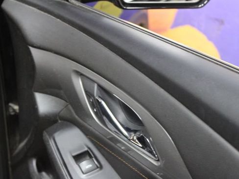 Used 2020 Chevrolet Traverse LT w/ LPO, Floor Liner Package AWD/4WD image 10