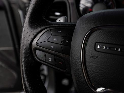 Used 2022 Dodge Challenger R/T w/ Plus Package image 17