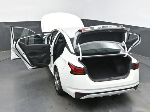 Used 2024 Nissan Altima 2.5 S image 41