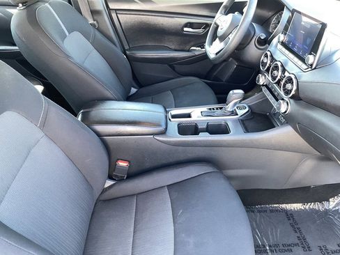 Certified 2024 Nissan Sentra SV FWD image 10