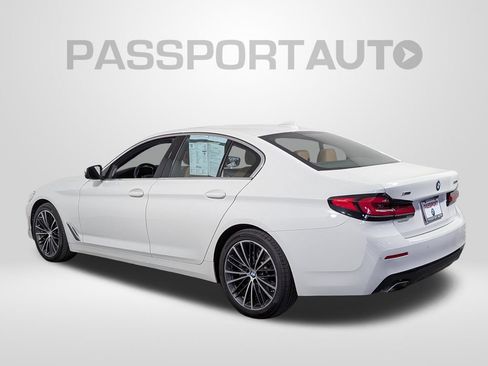 Certified 2023 BMW 530i xDrive w/ Premium Package AWD/4WD image 3