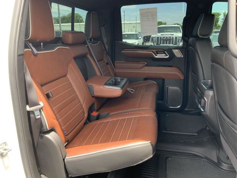 Used 2025 GMC Sierra 1500 Denali Ultimate AWD/4WD image 64