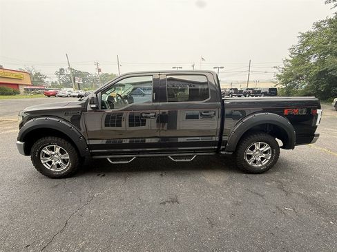 Used 2015 Ford F150 Lariat w/ Equipment Group 502A Luxury AWD/4WD image 4