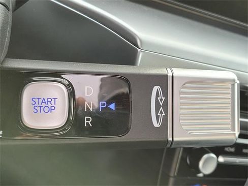 New 2026 Hyundai Ioniq 9 SEL image 12