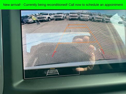 Used 2025 Chevrolet Silverado 1500 W/T image 8