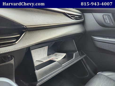 Used 2025 Buick Enclave Sport Touring image 13