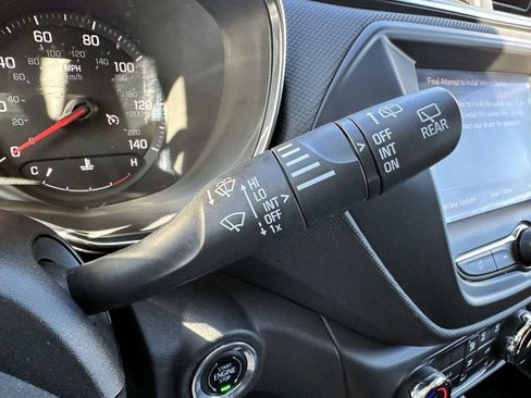 Used 2023 Chevrolet TrailBlazer LT AWD/4WD image 19