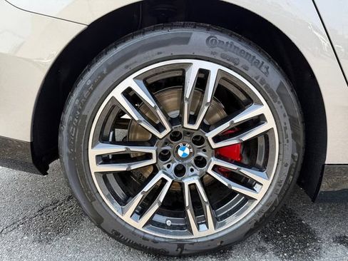 New 2027 BMW 530i xDrive w/ M Sport Package AWD/4WD image 17