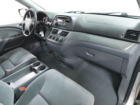 Used 2006 Honda Odyssey LX image 27
