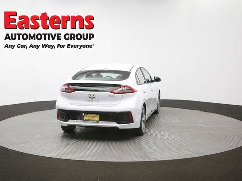 Used 2019 Hyundai Ioniq Electric FWD image 39