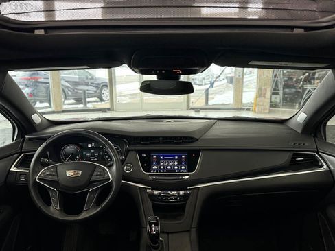 Used 2024 Cadillac XT5 Premium Luxury image 30
