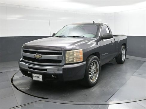 Used 2011 Chevrolet Silverado 1500 W/T w/ LS Package image 22
