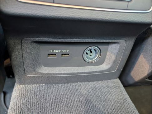 Used 2024 Audi Q5 2.0T Premium Plus image 21