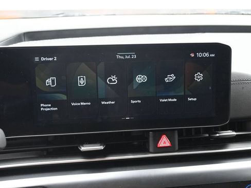 Used 2026 Kia Carnival FWD image 18