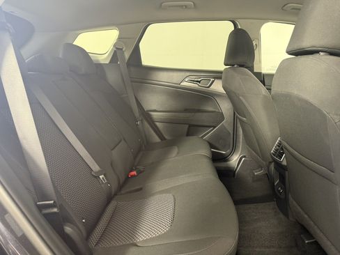Used 2026 Kia Sportage LX FWD image 13