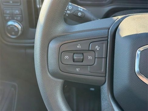 Used 2024 GMC Sierra 3500 Pro w/ Convenience Package image 16