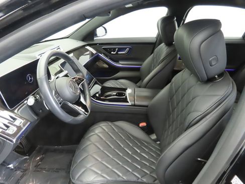 Used 2022 Mercedes-Benz S 500 4MATIC image 20