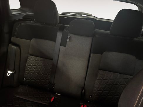 Used 2025 Nissan Kicks SV w/ Interior Electronics Package image 13