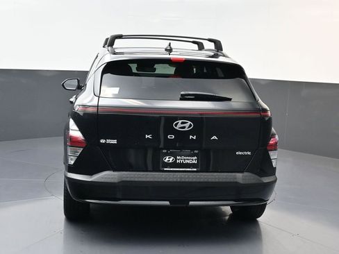 Certified 2024 Hyundai Kona SEL FWD image 5