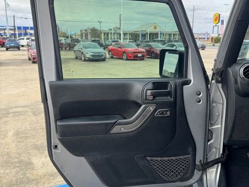 Used 2017 Jeep Wrangler Unlimited Sport w/ Quick Order Package 24S image 8