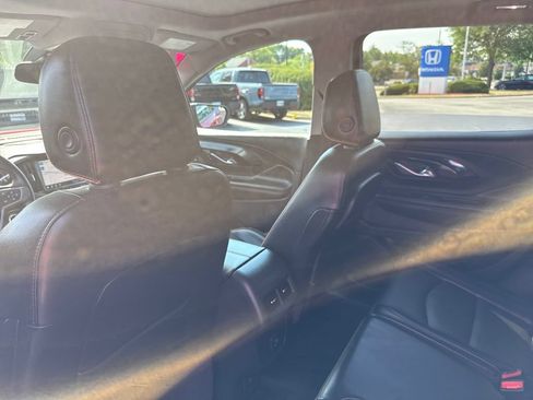 Used 2023 GMC Terrain AT4 w/ Infotainment Package II AWD/4WD image 22