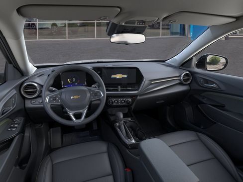 New 2025 Chevrolet Trax ACTIV w/ Driver Confidence Package image 15