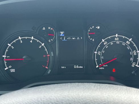 Used 2023 Toyota 4Runner SR5 image 24