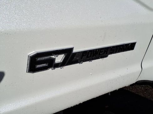 New 2026 Ford F250 Lariat w/ Lariat Premium Package AWD/4WD image 11
