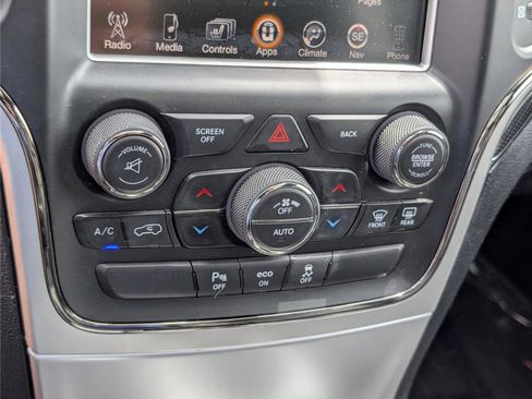 Used 2016 Jeep Grand Cherokee SRT AWD/4WD image 29