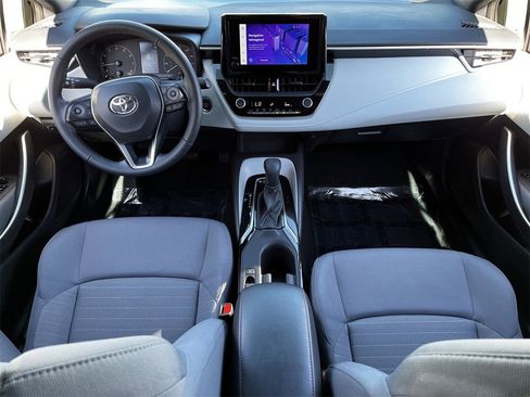 Used 2024 Toyota Corolla SE image 9