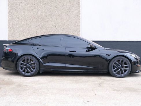 Used 2021 Tesla Model S Plaid AWD/4WD image 11