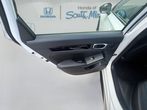 Certified 2024 Honda Civic Sport Touring image 25