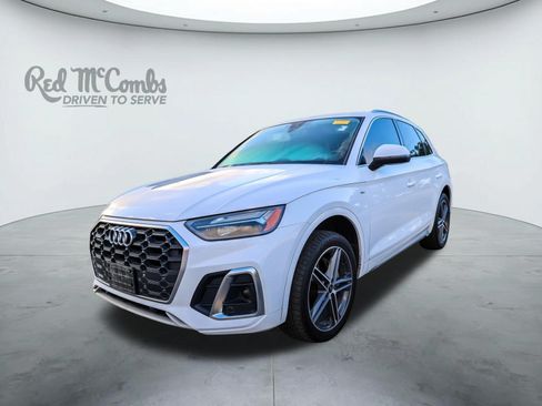 Used 2021 Audi Q5 e Premium w/ Convenience Package AWD/4WD image 1