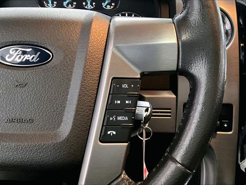 Used 2014 Ford F150 Limited image 23