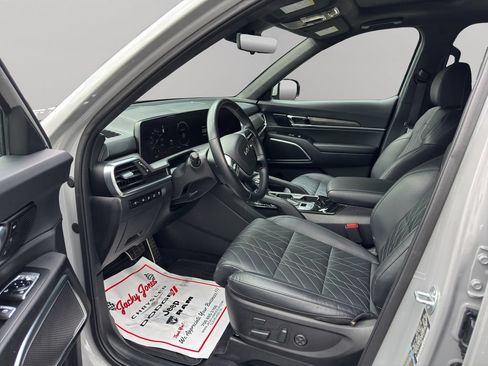 Used 2023 Kia Telluride SX Prestige X-Line AWD/4WD image 4