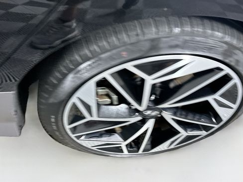 Used 2024 Hyundai Ioniq 6 SEL RWD image 11