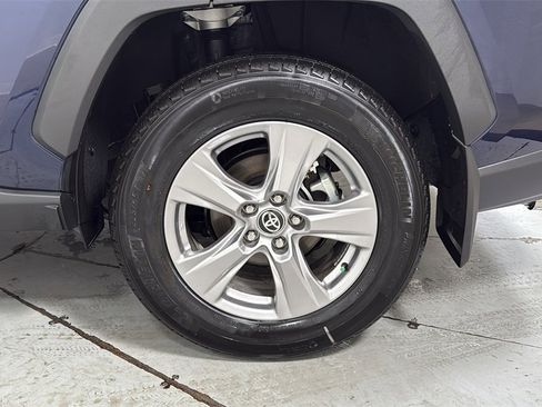 Used 2025 Toyota RAV4 XLE w/ Convenience Package image 23