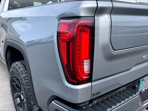Used 2021 GMC Sierra 1500 AT4 w/ AT4 Value Package AWD/4WD image 31