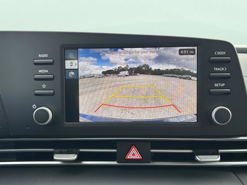New 2026 Hyundai Elantra SE FWD image 16