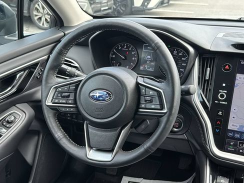 Used 2025 Subaru Outback Limited AWD/4WD image 26