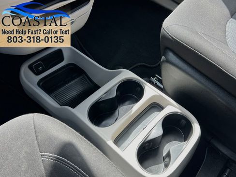 Used 2023 Chrysler Voyager LX FWD image 47