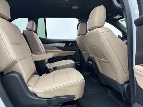 New 2026 Buick Enclave Preferred w/ Power Package FWD image 38