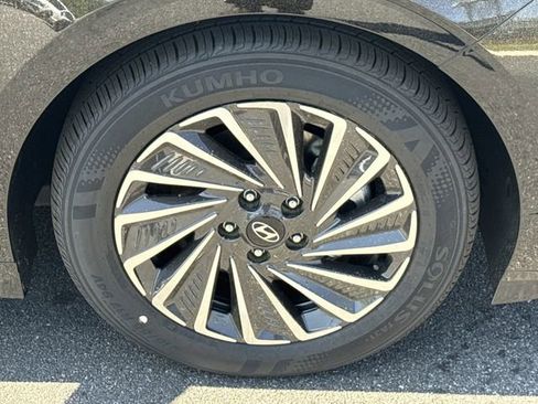 New 2026 Hyundai Sonata SEL FWD image 12